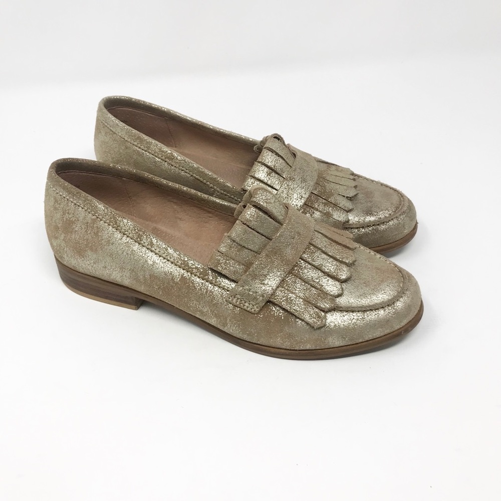 SEYCHELLES Bevy Kittie Gold Loafers